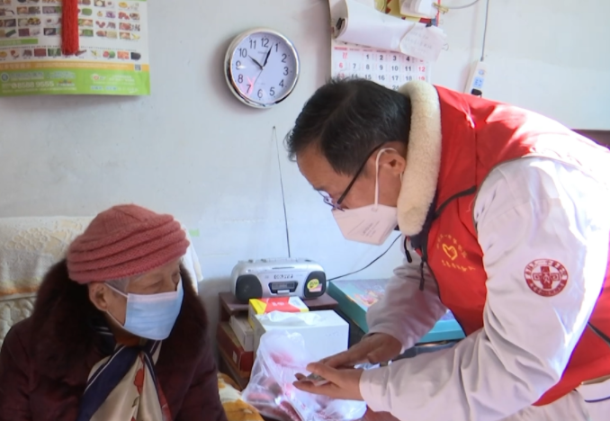 急熱線、發(fā)防疫包、送藥上門