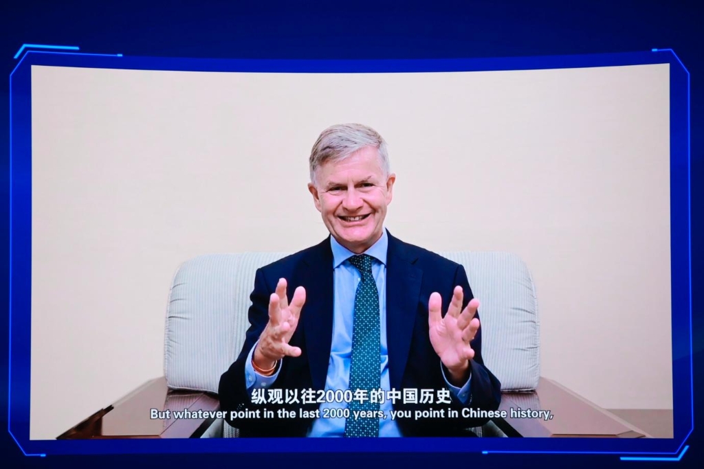 聯(lián)合國前副秘書長、歐盟-亞洲中心主席埃里克·索爾海姆：人工智能、大數(shù)據(jù)、5G與可再生能源的相互融合