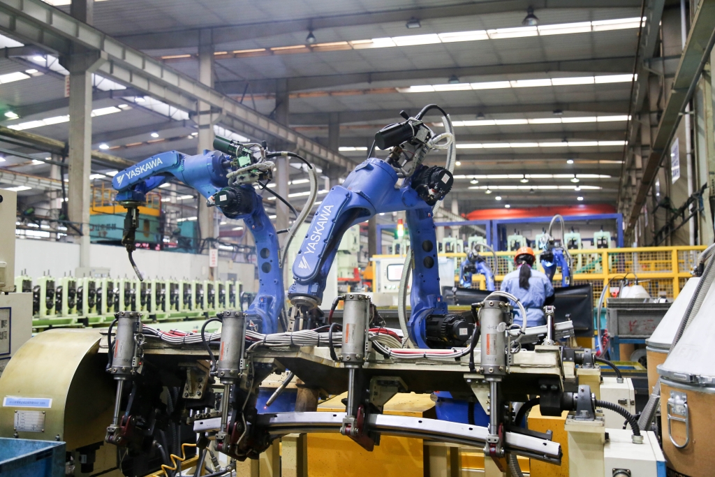 大力推進設(shè)備更新